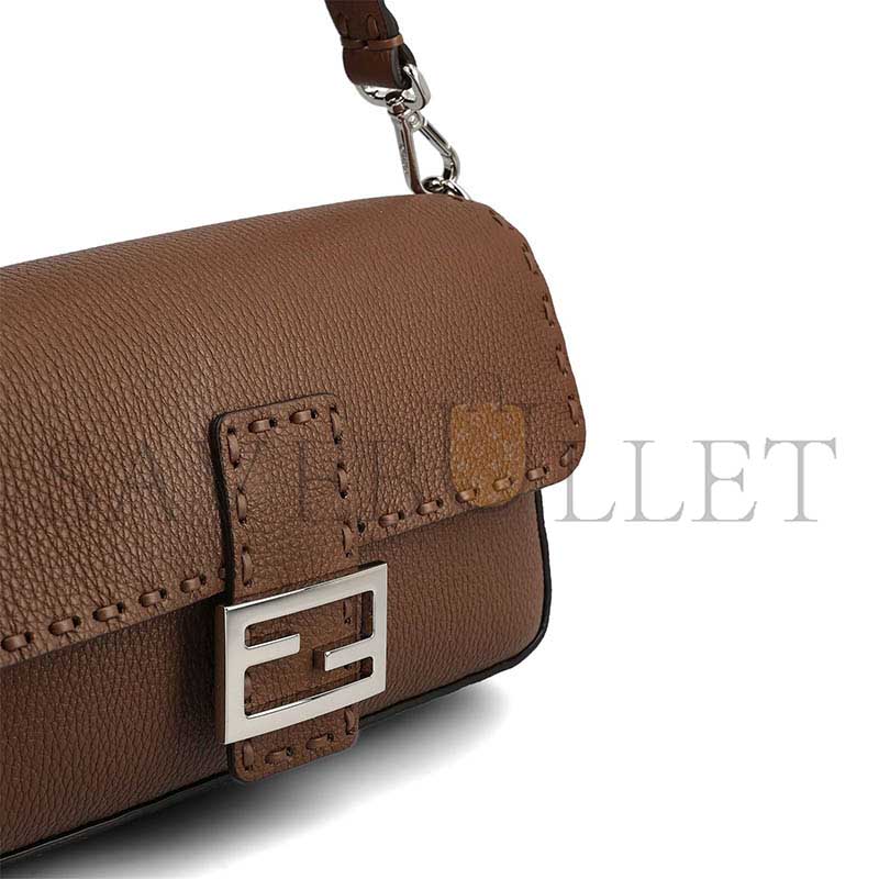FENDI BAGUETTE (28*15*6.5cm)